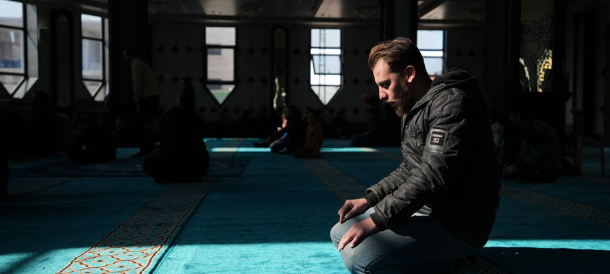 Taraweeh and how to pray Taraweeh