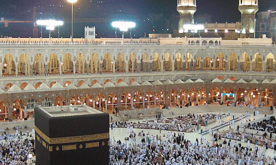 Pilgrims circling the Kaaba