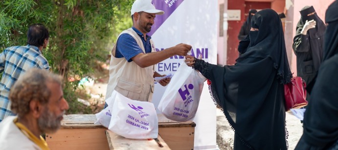 In Yemen, 3,326 families received 4kg of fresh sheep meat each.