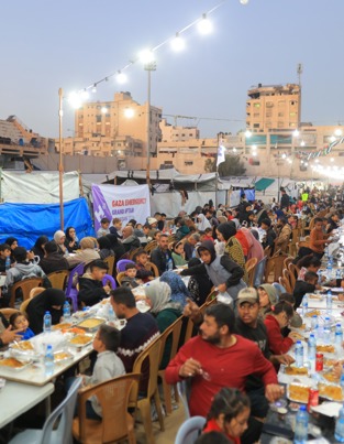Grand iftar being held in Gaza