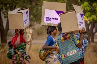 Ramadan food parcels for families in Mali