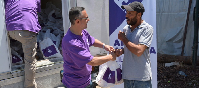 In Lebanon, 980 families received 2 kilograms of beef each.